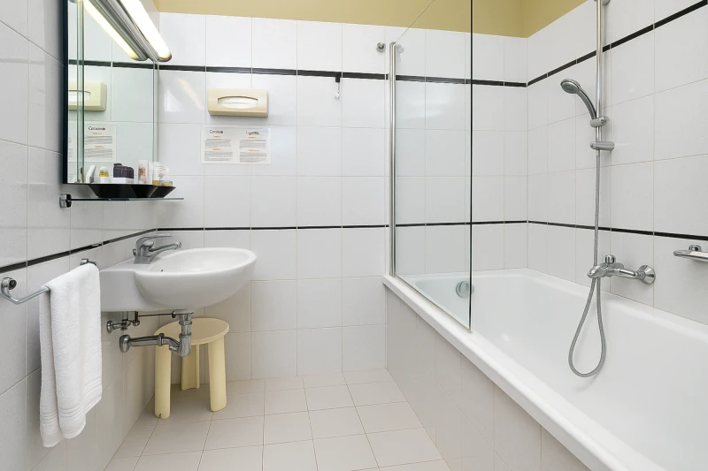 Hotel Alcide, bagno camera deluxe 2