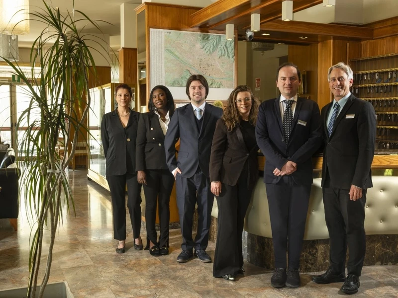 Hotel Alcide, il team alla reception